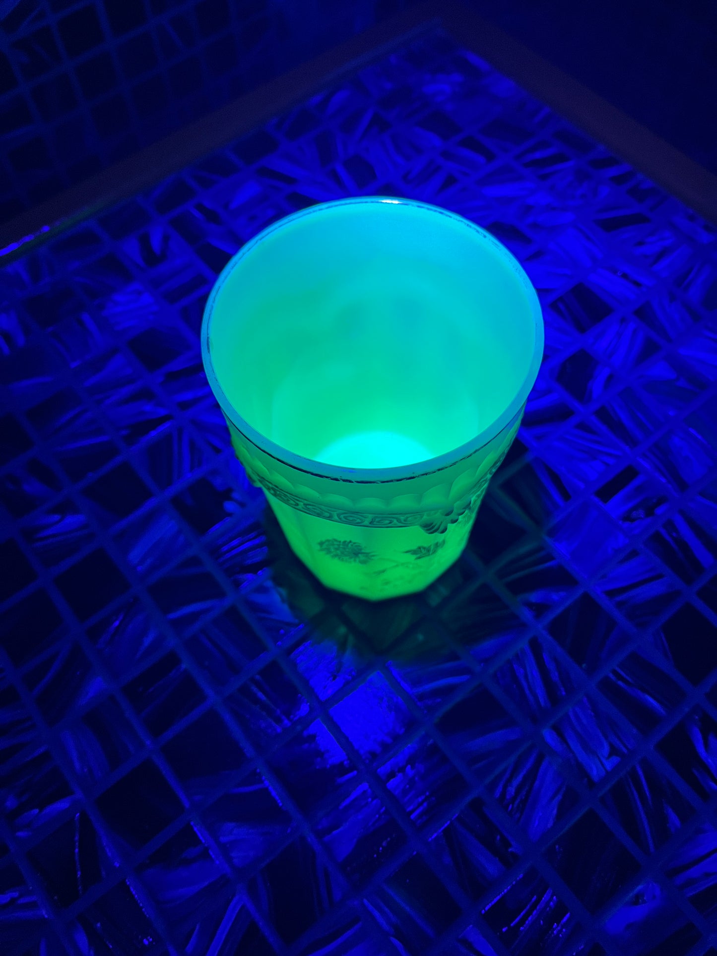 Northwood Glass Vintage Chrysanthemum Cup – Rare Uranium Glass